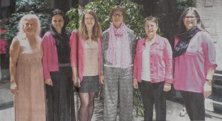 Pfarrerinnen Christine Dürr und Julia Mucha, Diakonin Cornelia Dennerlein, Religionspädagogin Carina Sehmisch, Regionalbischöfin Gisela Bornowski, Beate Hofmann-Landgraf. Foto: Florian Mucha